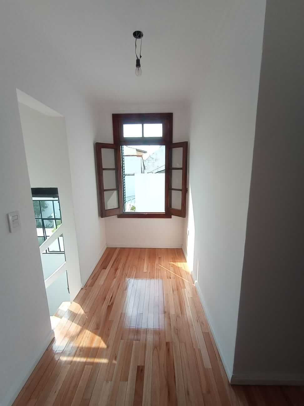 hall primer piso