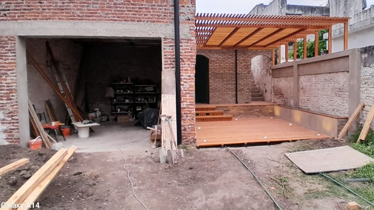 Quincho en proceso de remodelación
